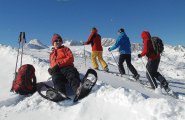 &copy; Kraft |  Winterurlaub in Gosau: Schneeschuhwandern im Salzkammergut | Winter holiday in the UNESCO World Heritage region of Hallstatt Dachstein Salzkammergut: Snowshoeing on Mount Krippenstein in Obertraun on Lake Hallstatt.