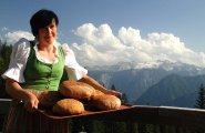 © Kraft Gosauer Bauernmarkt - Jeden Freitag ab 10.00 Uhr | Farmer Market - Very Friday at 10:00