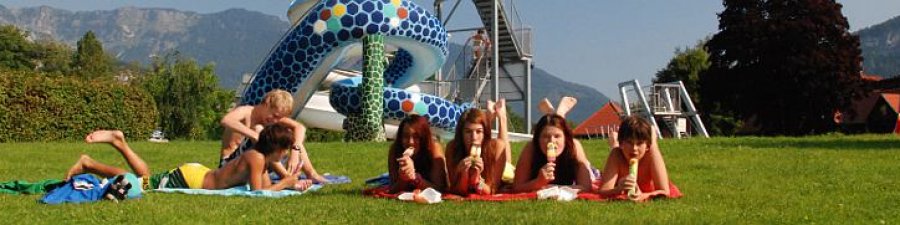 Badeurlaub im Salzkammergut: Parkbad Bad Goisern am Hallstättersee - &copy; Kraft