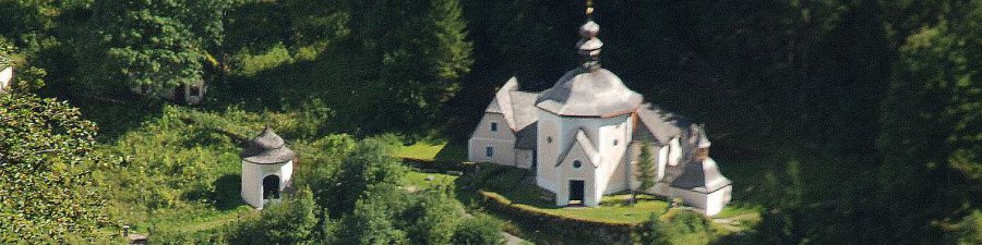 Malerisches Kleinod in Hallstatt: Kalvarienbergkirche - &copy; Kraft