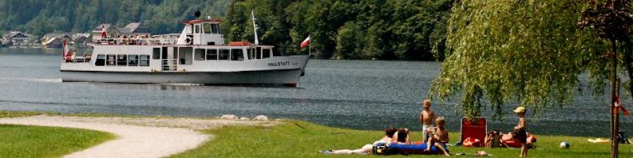 Strandbad an der Obertrauner Bucht - &copy; netwerkstatt/Kraft