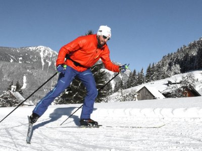 © Kraft | Wintersport im Salzkammergut: Langlaufen in Gosau | Sportloipe im Gosautal.