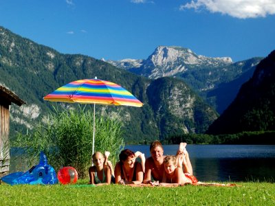 © Knoll | Parkbad in Bad Goisern- Badeurlaub im Salzkammergut