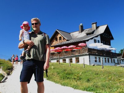 Wanderregion Dachstein West in Gosau: Gablonzerhütte auf der Zwieselalm in der Ferienregion Dachstein Salzkammergut