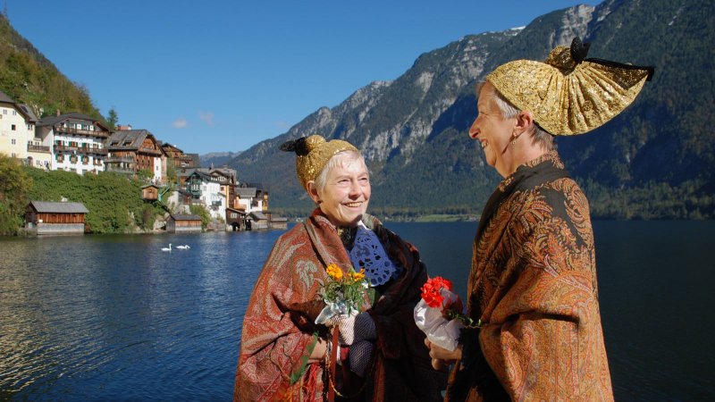 © Kraft | Impressionen aus der UNESCO Welterberegion Hallstatt Dachstein Salzkammergut: Ehemalige traditioneller Kopfschmuck an Fest und Feiertagen – die Goldhaube.