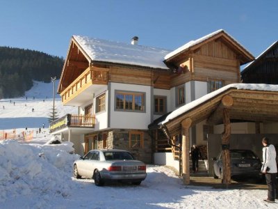 Urlaub im Alpenchalet Gosau: Komfortables Ferienhaus im ländlichen Stil in der UNESCO Welterberegion Hallstatt Dachstein Salzkammergut.