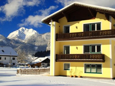 © Kraft | Urlaub am Hallstättersee: Landhaus Lilly in Obertraun in der UNESCO Welterberegion Hallstatt Dachstein Salzkammergut.