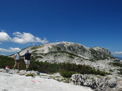 © Kraft |  Wandern im Salzkammergut in Österreich: Margschierf-Wanderung auf dem Dachsteinpleteau