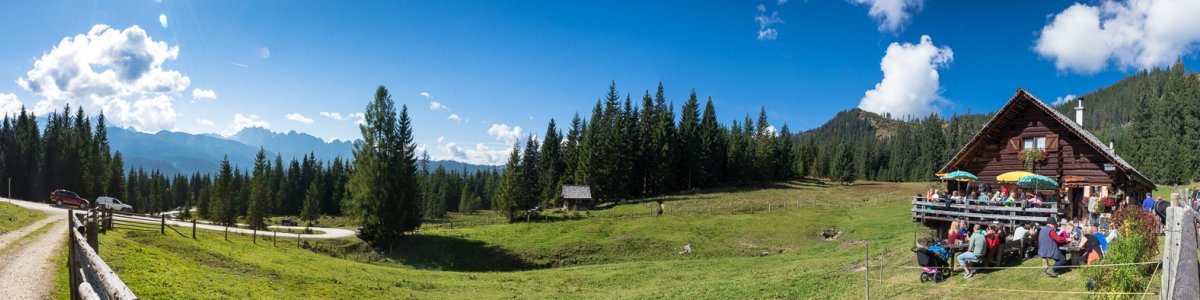 Iglmoosalm-Hütte in Gosau - © Kraft/Krauß