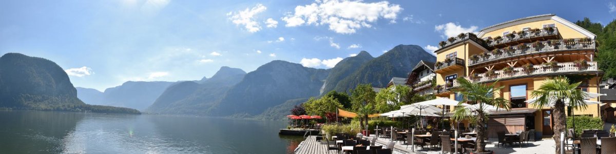 Hotels in Hallstatt: Lake Side Hotel “Seehotel Grüner Baum“  - © Kraft